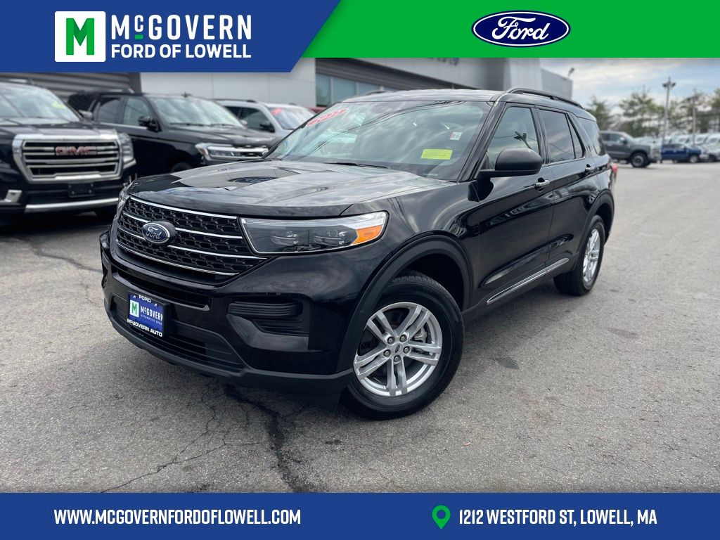 2022 Ford Explorer XLT 4WD's photo