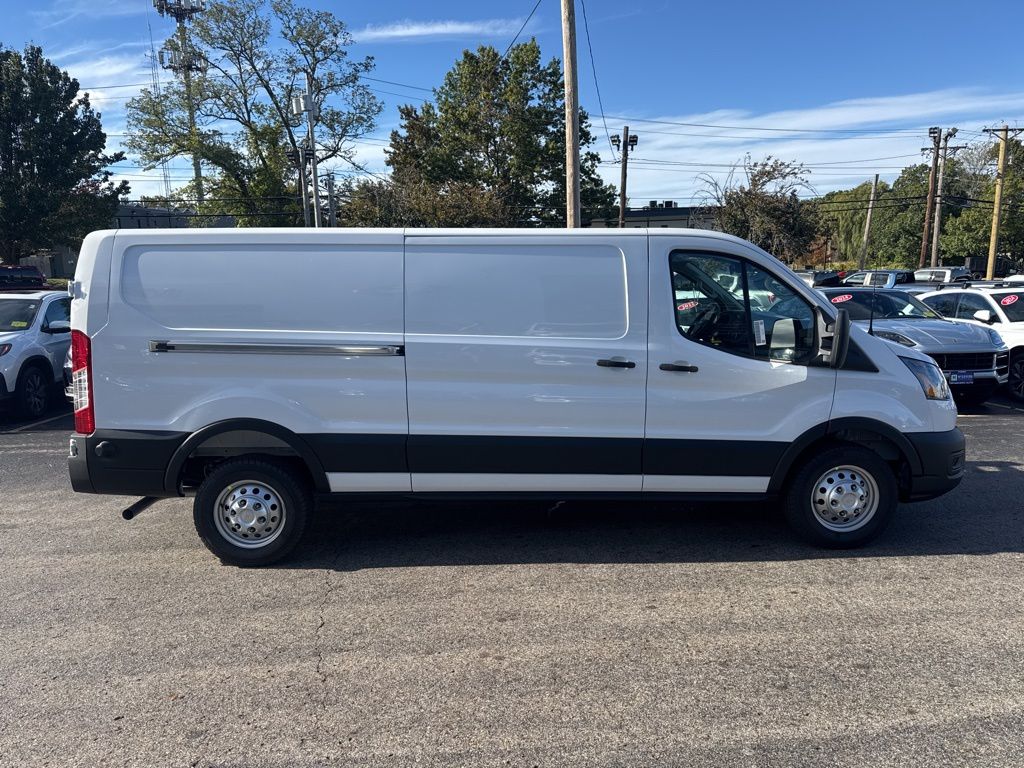 2025 Ford Transit photo 2