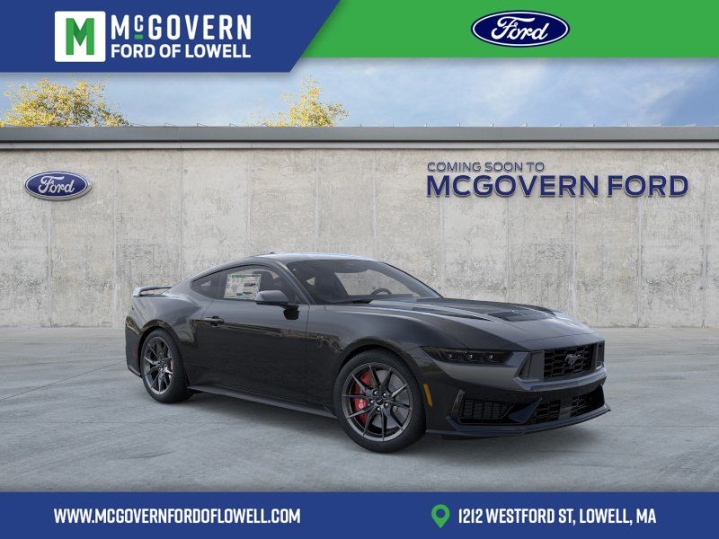 2026 Ford Mustang Dark Horse's photo