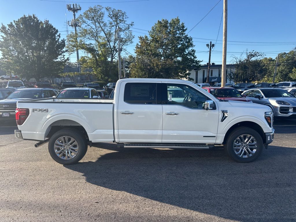 2025 Ford F-150 Lariat photo 4