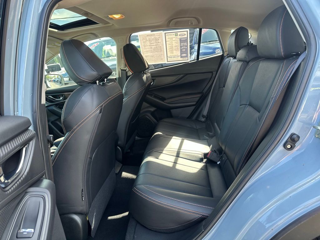 2020 Subaru Crosstrek Limited photo 2