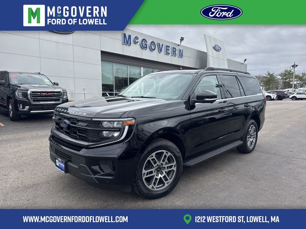 2026 Ford Expedition Active 4x4's photo