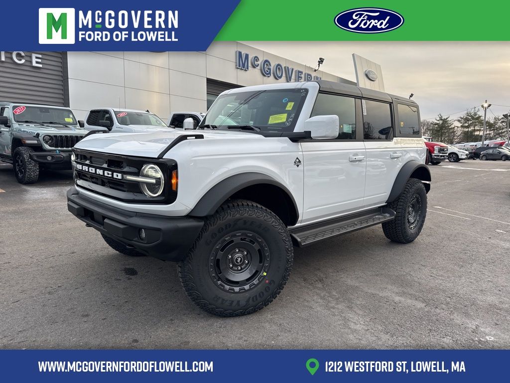 2025 Ford Bronco 4-Door Outer Banks's photo