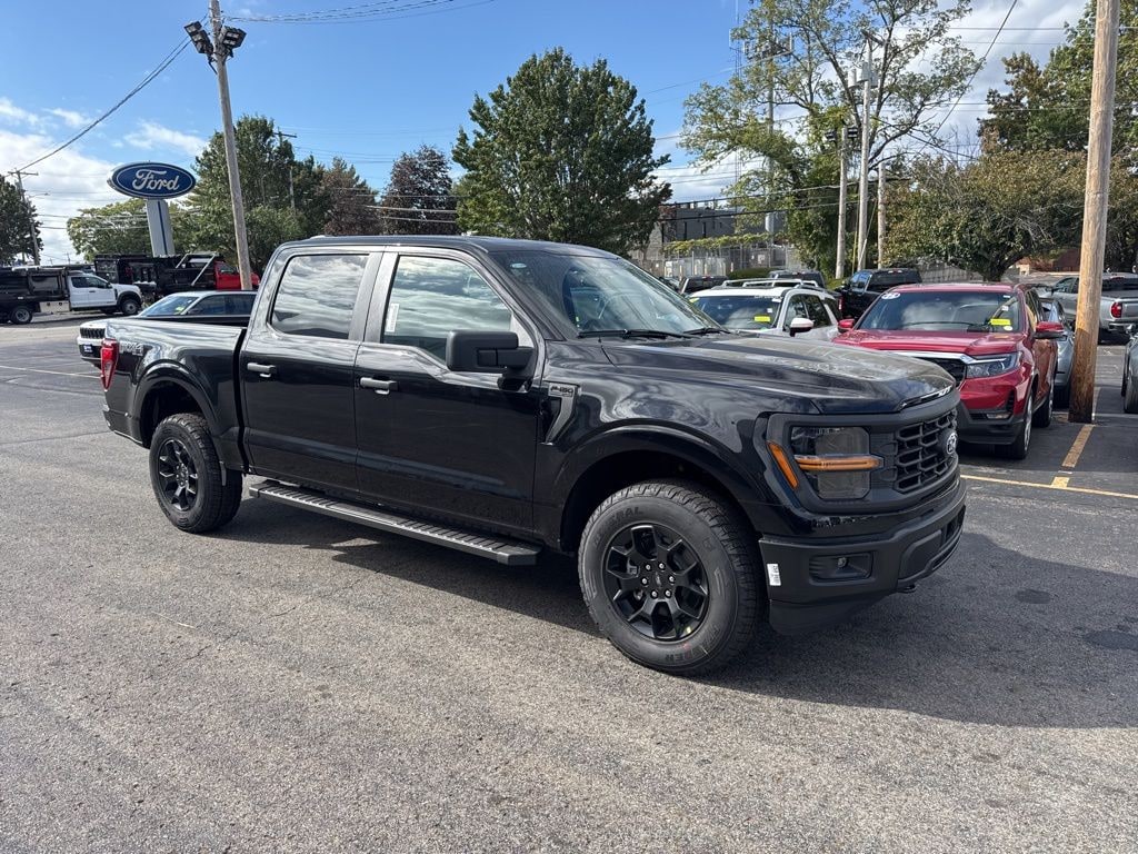 New 2025 Ford Maverick XLT Truck