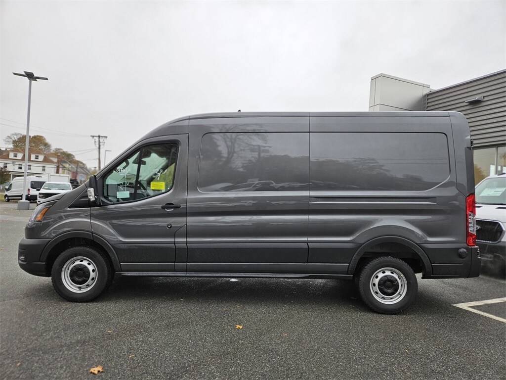 2025 Ford Transit photo 2