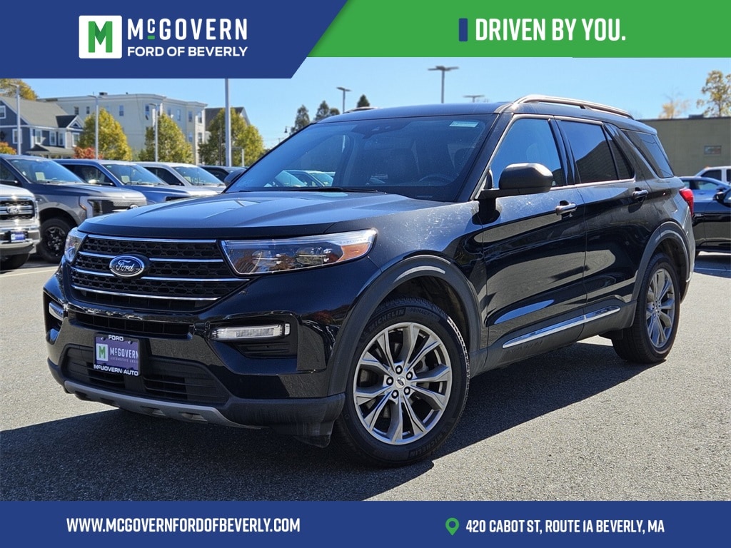 2022 Ford Explorer XLT's photo