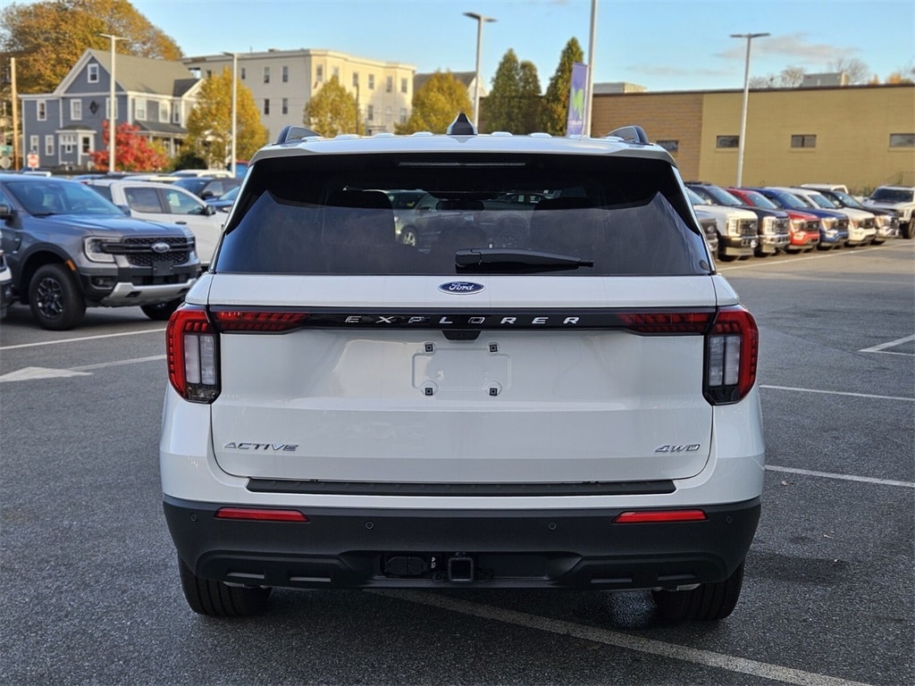 New 2025 Ford Explorer Active SUV