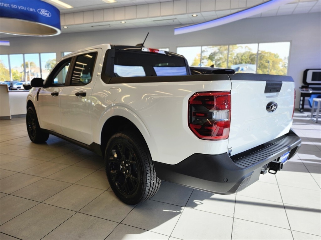 New 2025 Ford Maverick XLT Truck