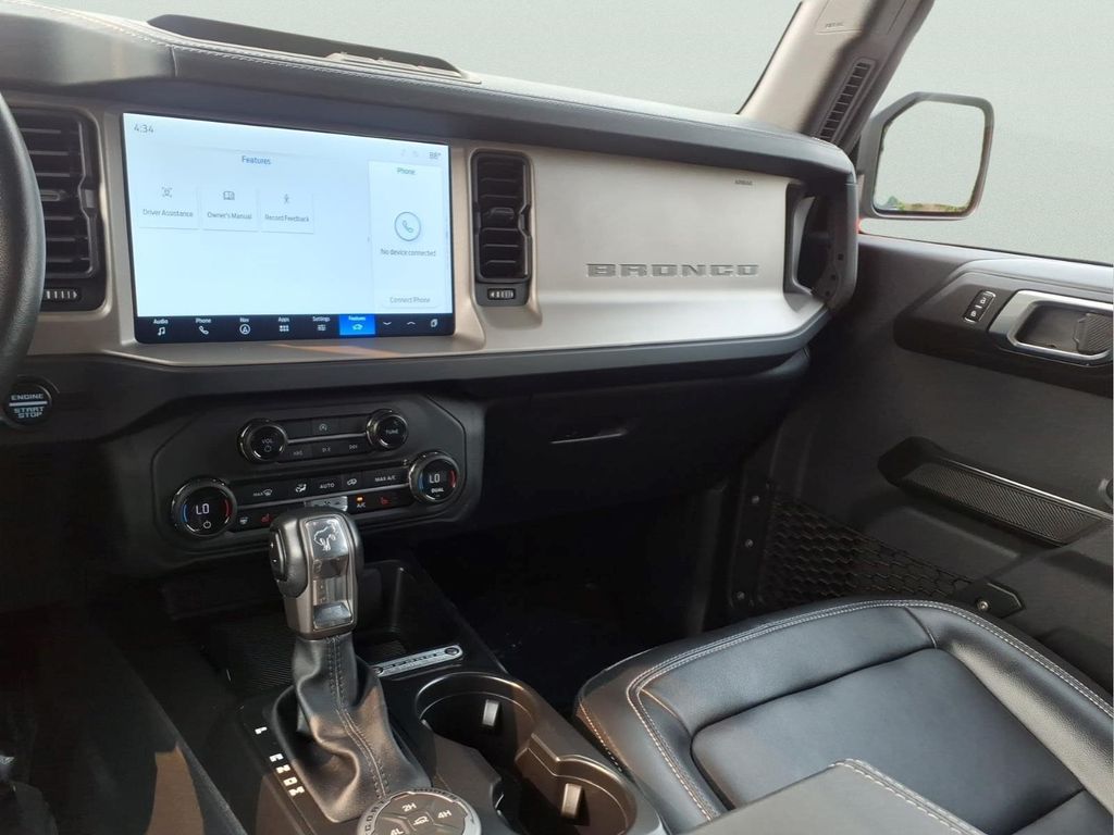 2025 Ford Bronco 4-Door Outer Banks - Photo 16