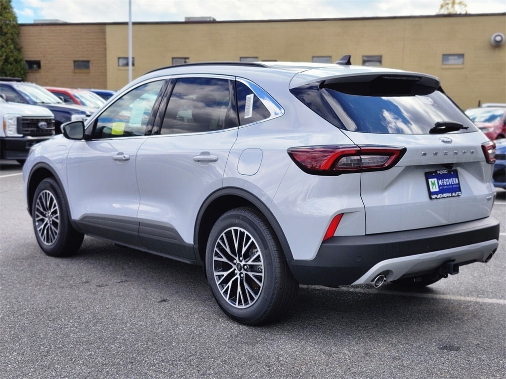 New 2025 Ford Escape Plug-In Hybrid Base SUV