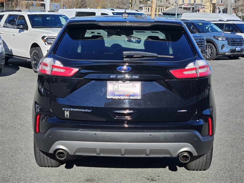 Used 2022 Ford Edge Titanium SUV