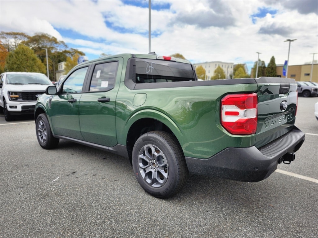 New 2025 Ford Maverick XLT Truck