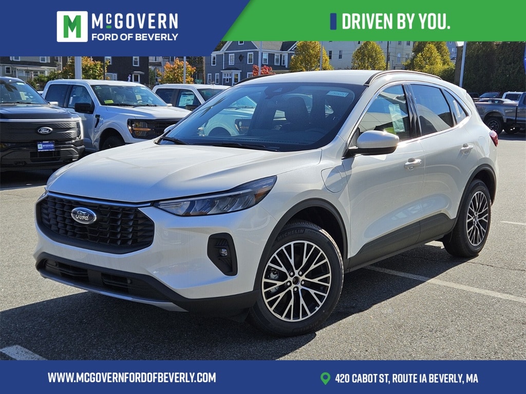 2025 Ford Escape PHEV's photo
