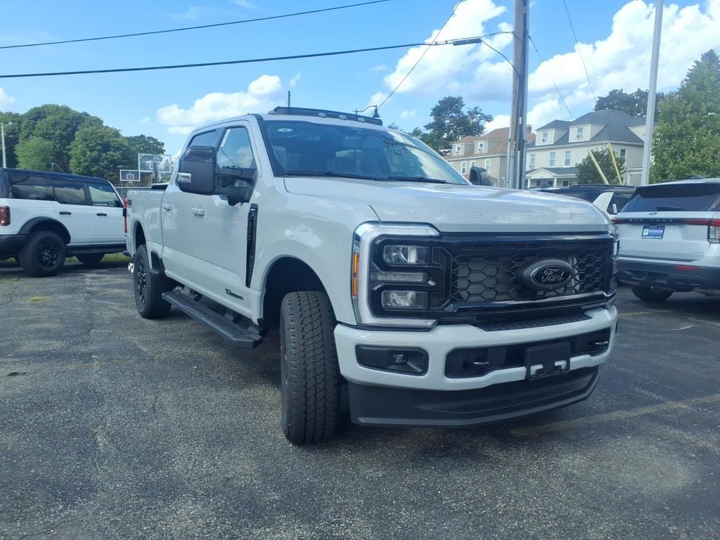 New 2026 Ford F-350SD Lariat Truck