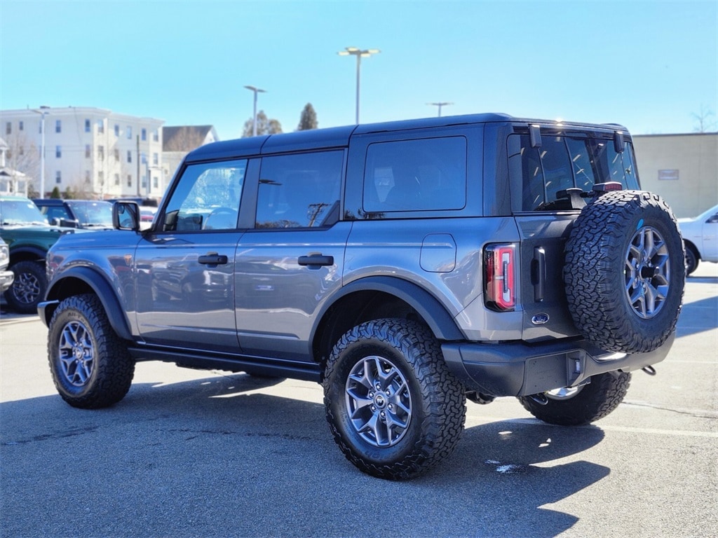 New 2025 Ford Bronco Badlands SUV