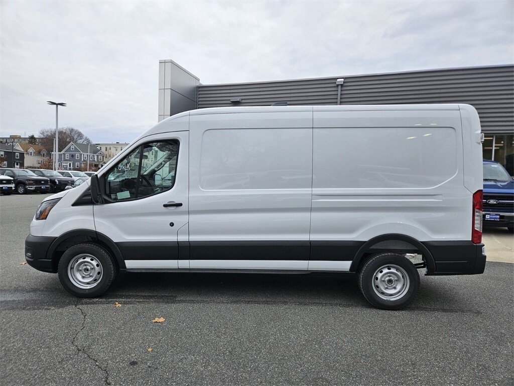 2026 Ford Transit photo 2