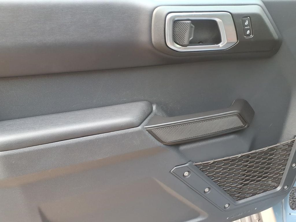 2025 Ford Bronco 4-Door Outer Banks - Photo 17