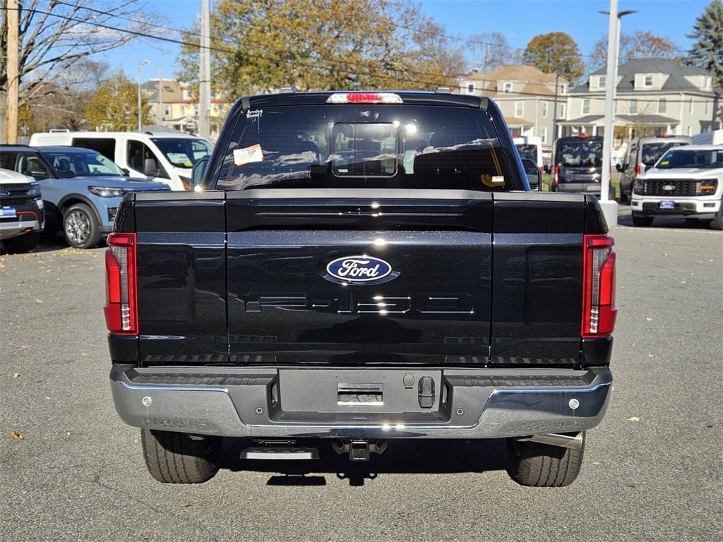 New 2025 Ford F-150 Lariat Truck