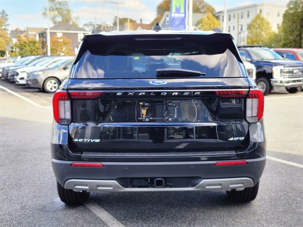 New 2025 Ford Explorer Active SUV