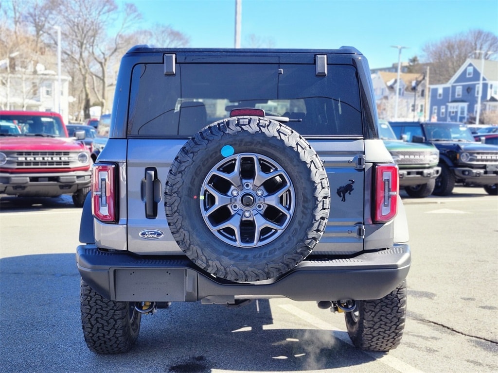 New 2025 Ford Bronco Badlands SUV
