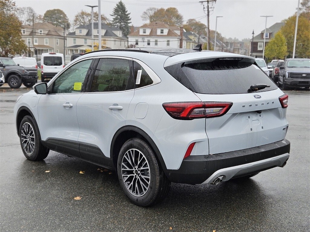New 2025 Ford Escape Plug-In Hybrid Base SUV