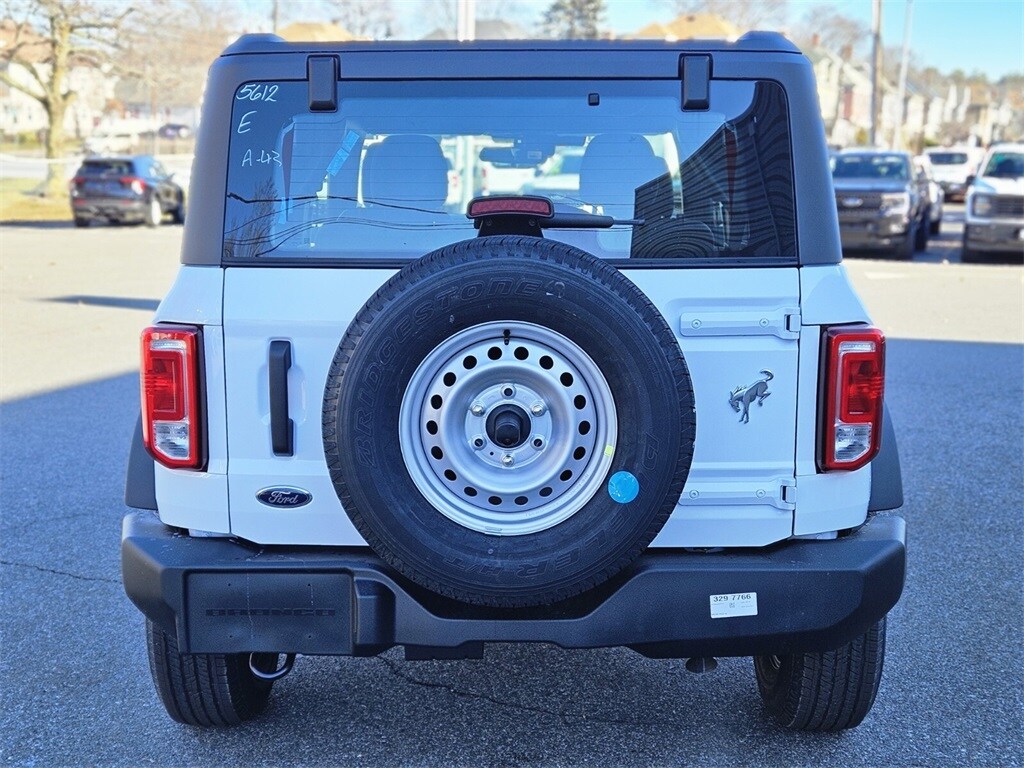 New 2025 Ford Bronco Base SUV