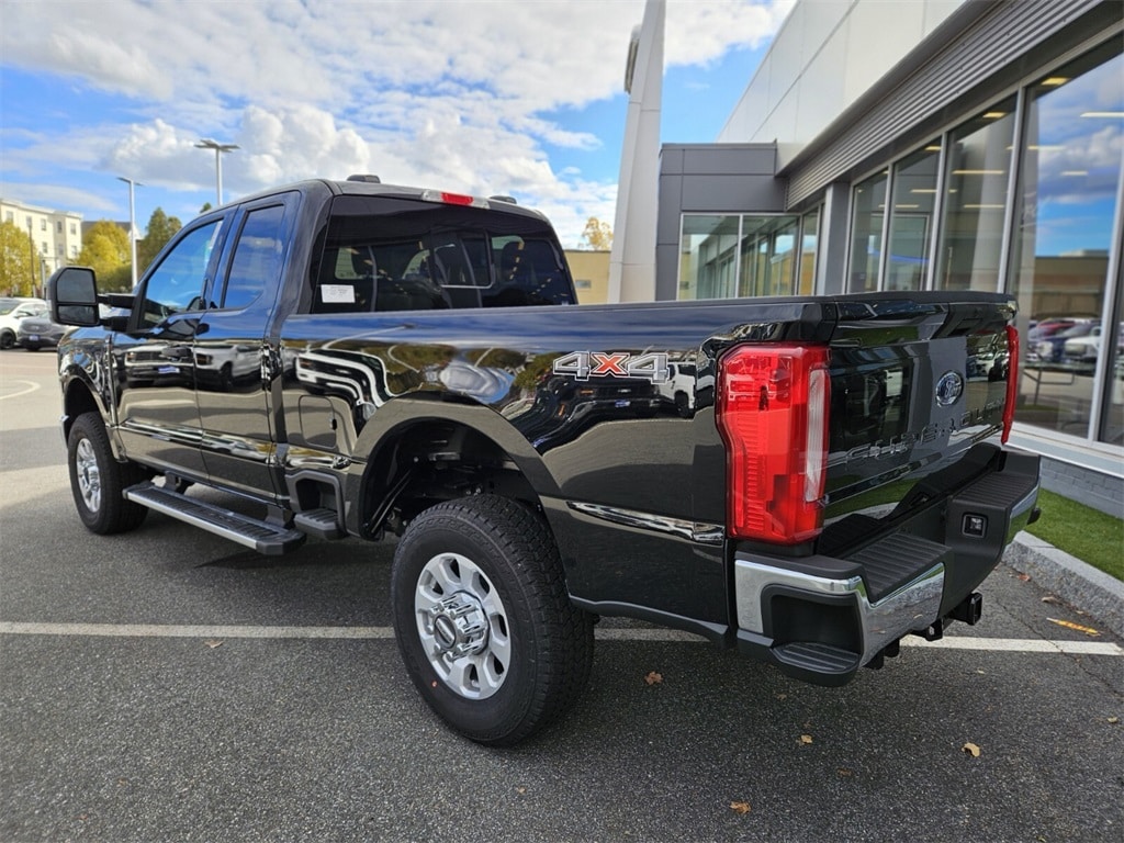 New 2024 Ford F-350SD XLT Truck