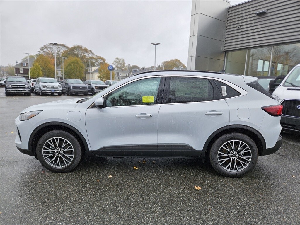 New 2025 Ford Escape Plug-In Hybrid Base SUV