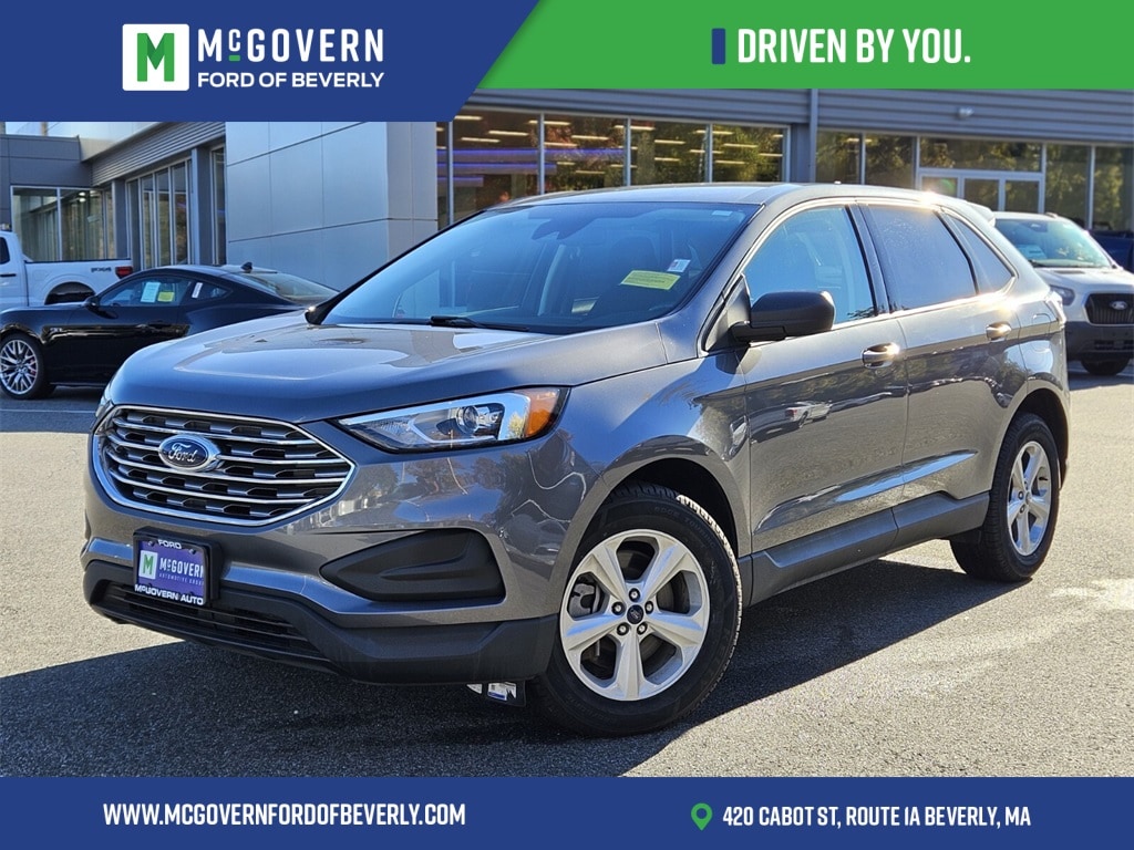 2022 Ford Edge SE's photo