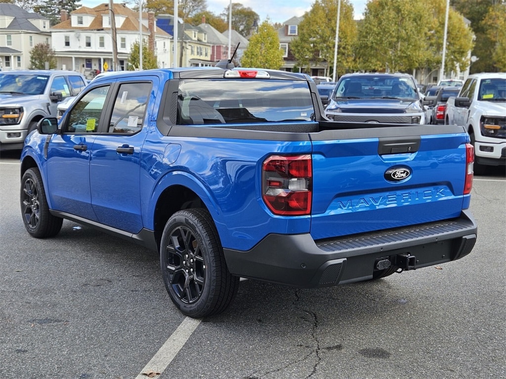 New 2025 Ford Maverick XLT Truck