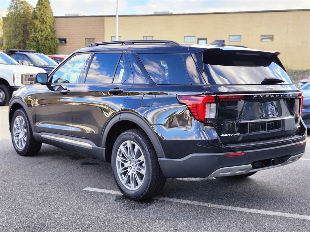 New 2025 Ford Explorer Active SUV