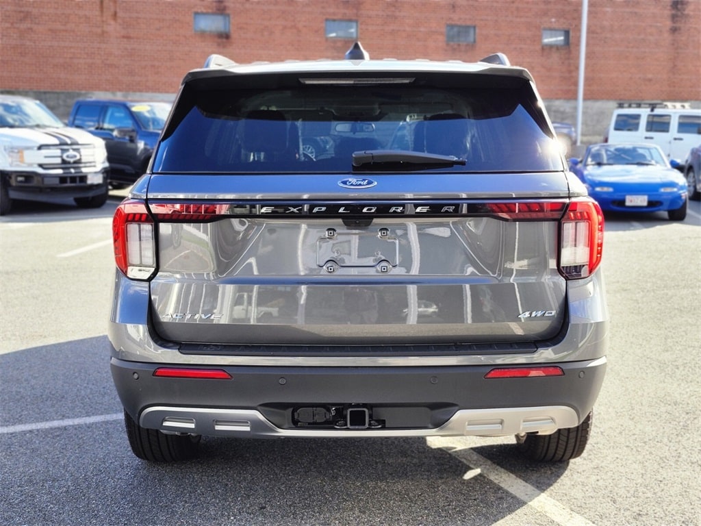 New 2025 Ford Explorer Active SUV
