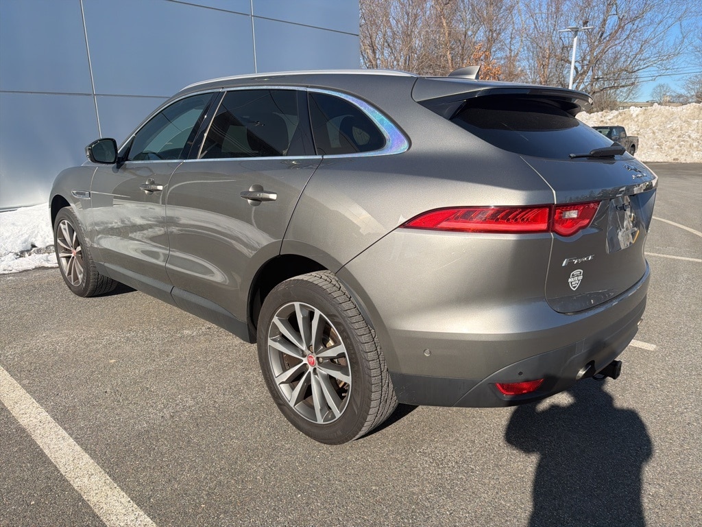 Used 2019 Jaguar F-PACE 25t Prestige SUV