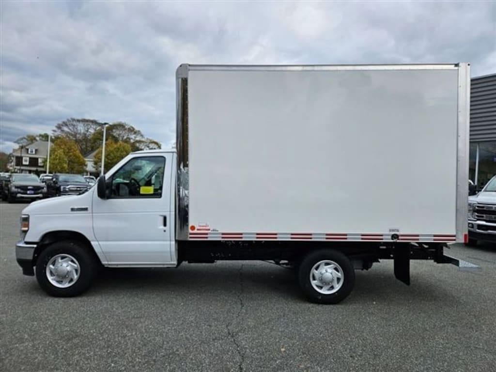 New 2025 Ford E-350SD Cube Cab/Chassis