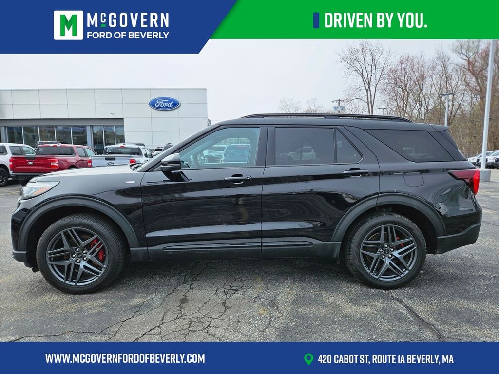 Used 2025 Ford Explorer ST-Line SUV