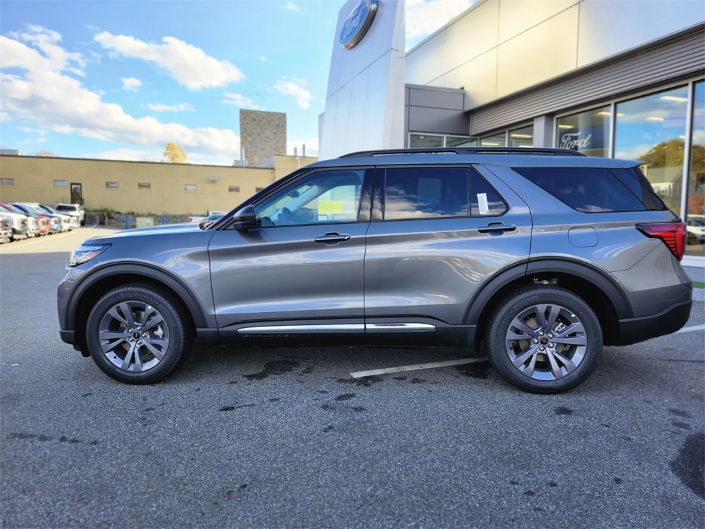 New 2025 Ford Explorer Active SUV