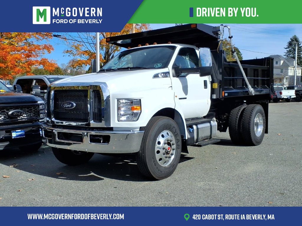  Ford F-650SD