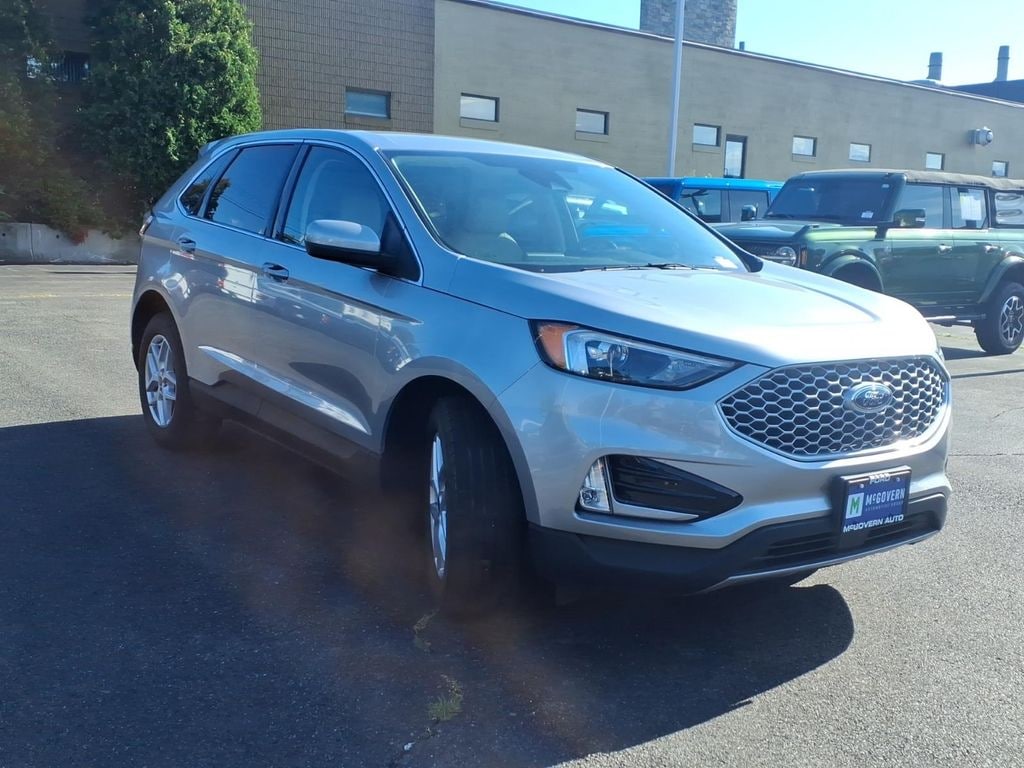Used 2023 Ford Edge SEL SUV