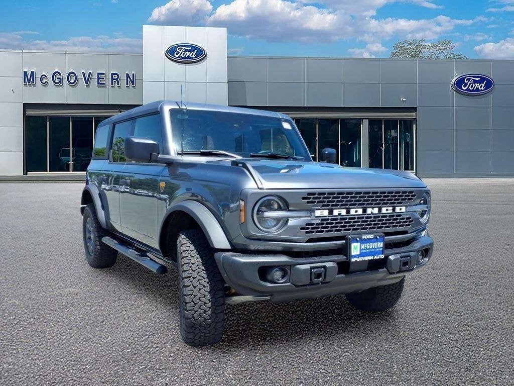Used 2025 Ford Bronco Badlands SUV