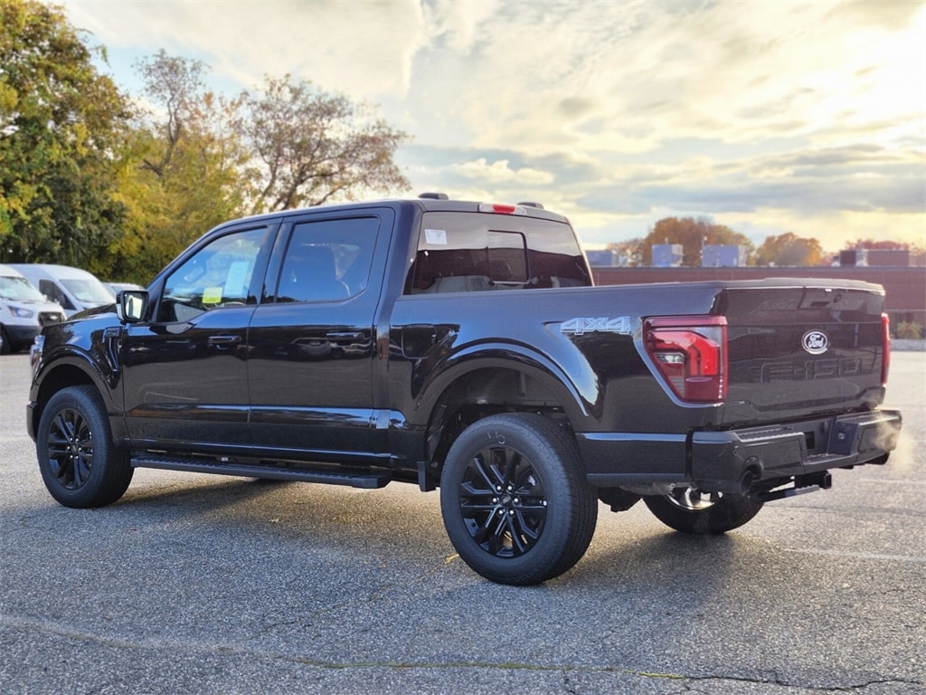New 2025 Ford F-150 Lariat Truck