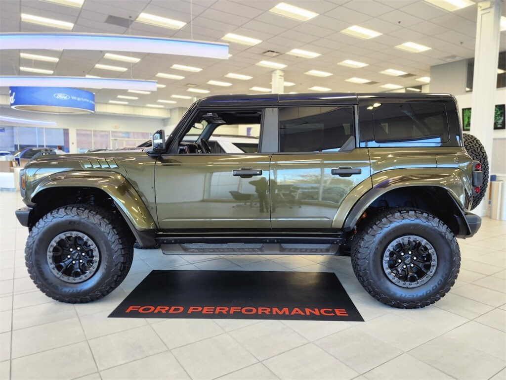 2025 Ford Bronco Raptor photo 2