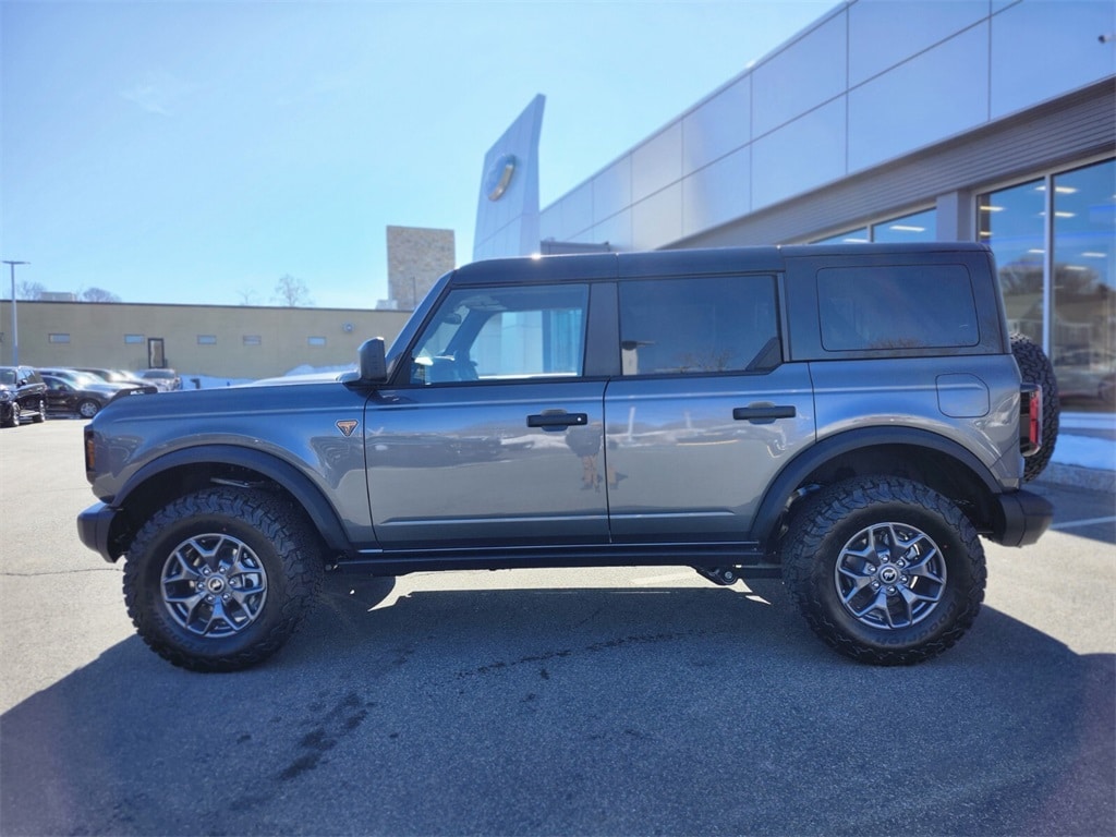 New 2025 Ford Bronco Badlands SUV
