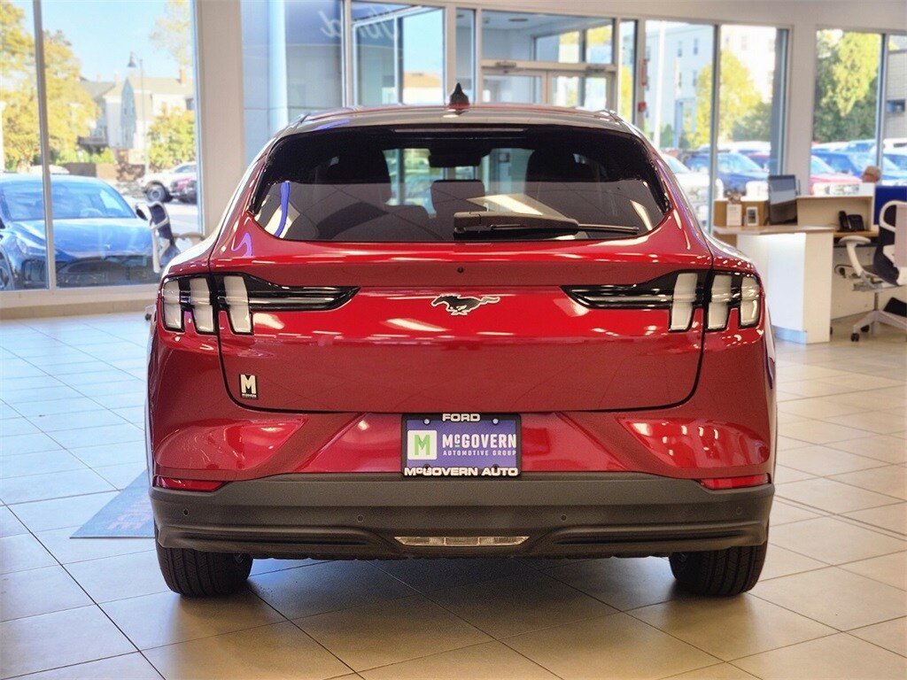 2024 Ford Mustang Mach-E Select photo 2