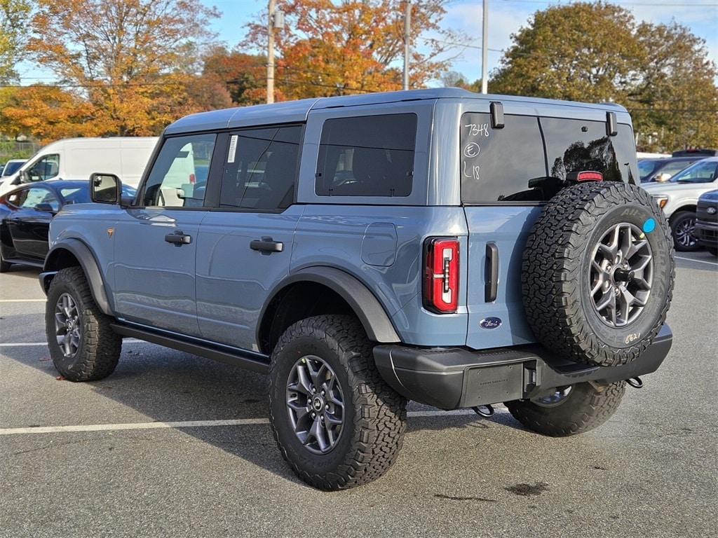 New 2025 Ford Bronco Badlands SUV