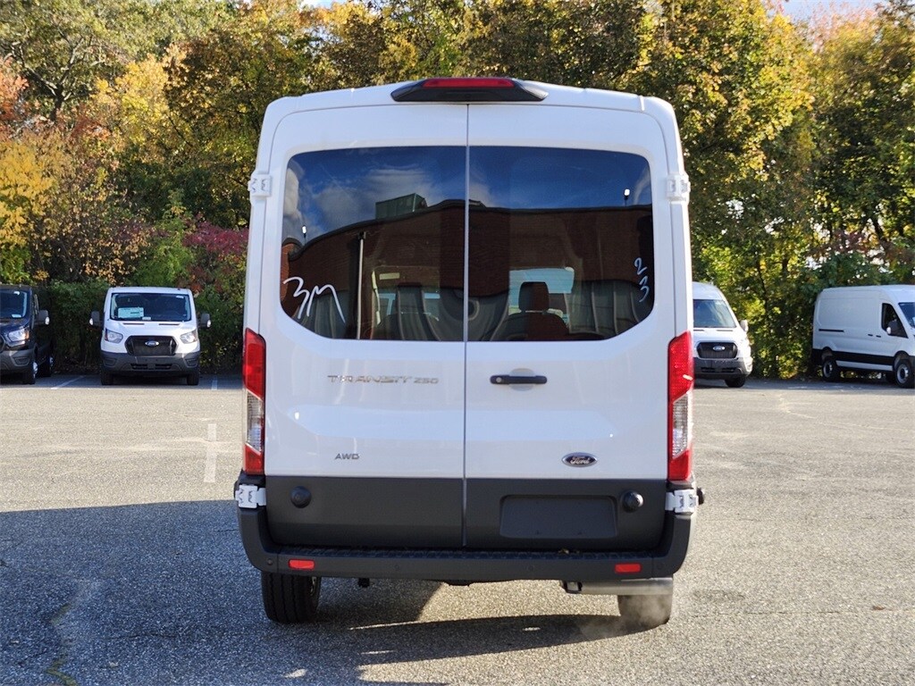 2025 Ford Transit photo 2