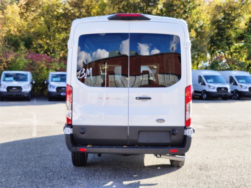 2025 Ford Transit photo 2