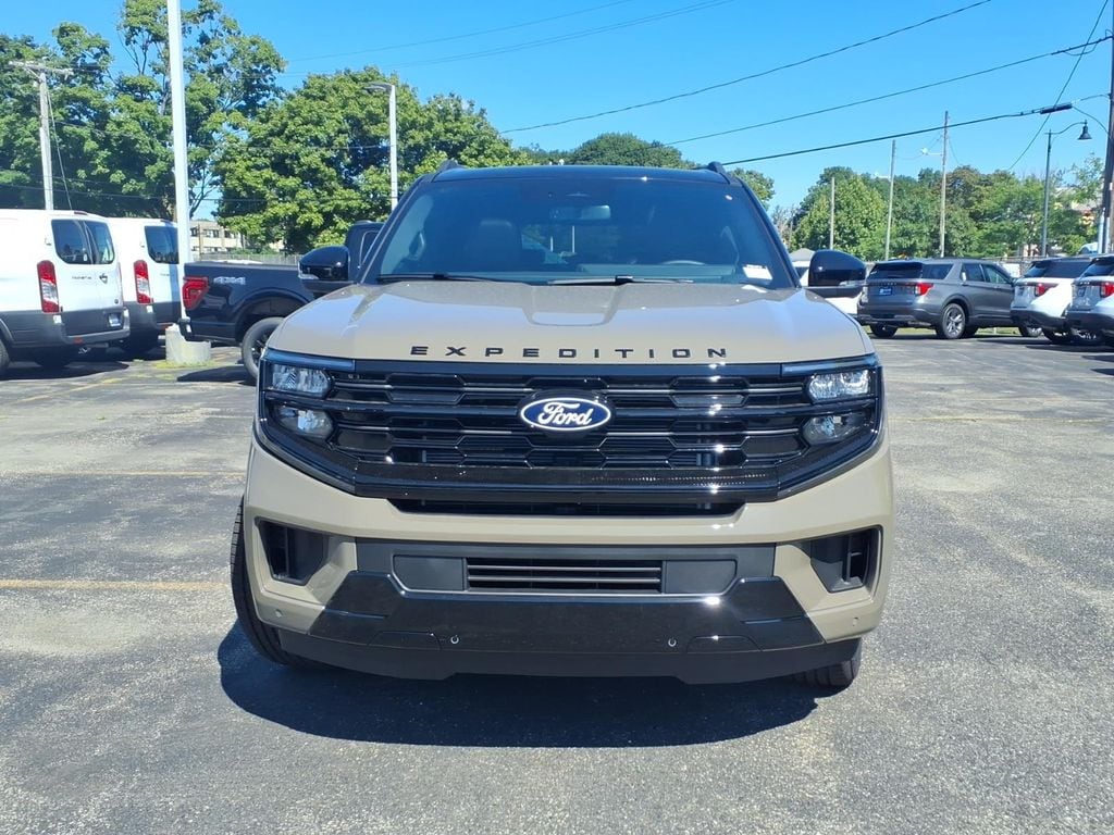 New 2027 Ford Expedition Platinum SUV