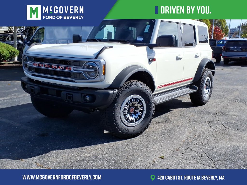 2026 Ford Bronco Outer Banks SUV