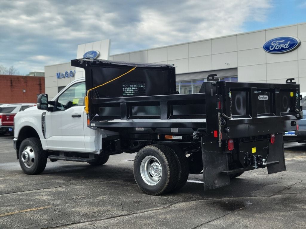 New 2025 Ford F-350SD XL Chassis