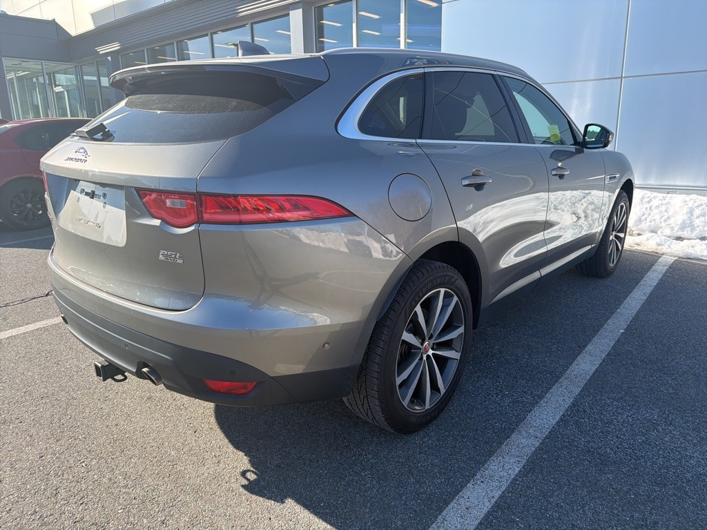 Used 2019 Jaguar F-PACE 25t Prestige SUV